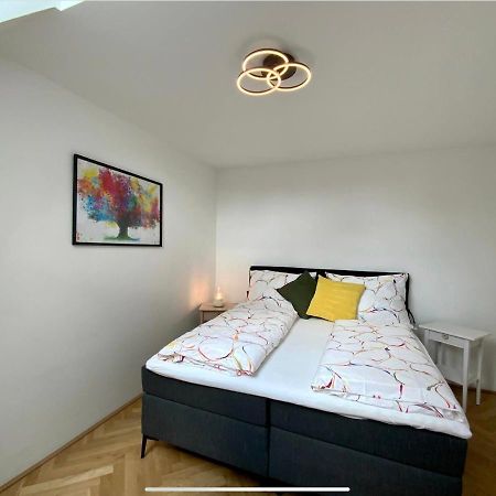 Freshly Renovated Apartment In Trendy Area L Hg21 Wenen Buitenkant foto